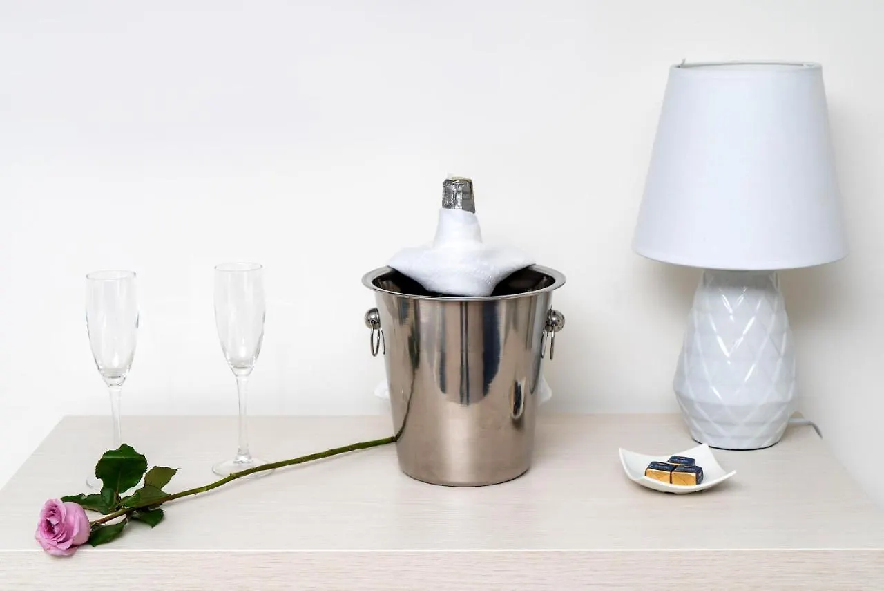 Napoliviva Bed & Breakfast  Naples